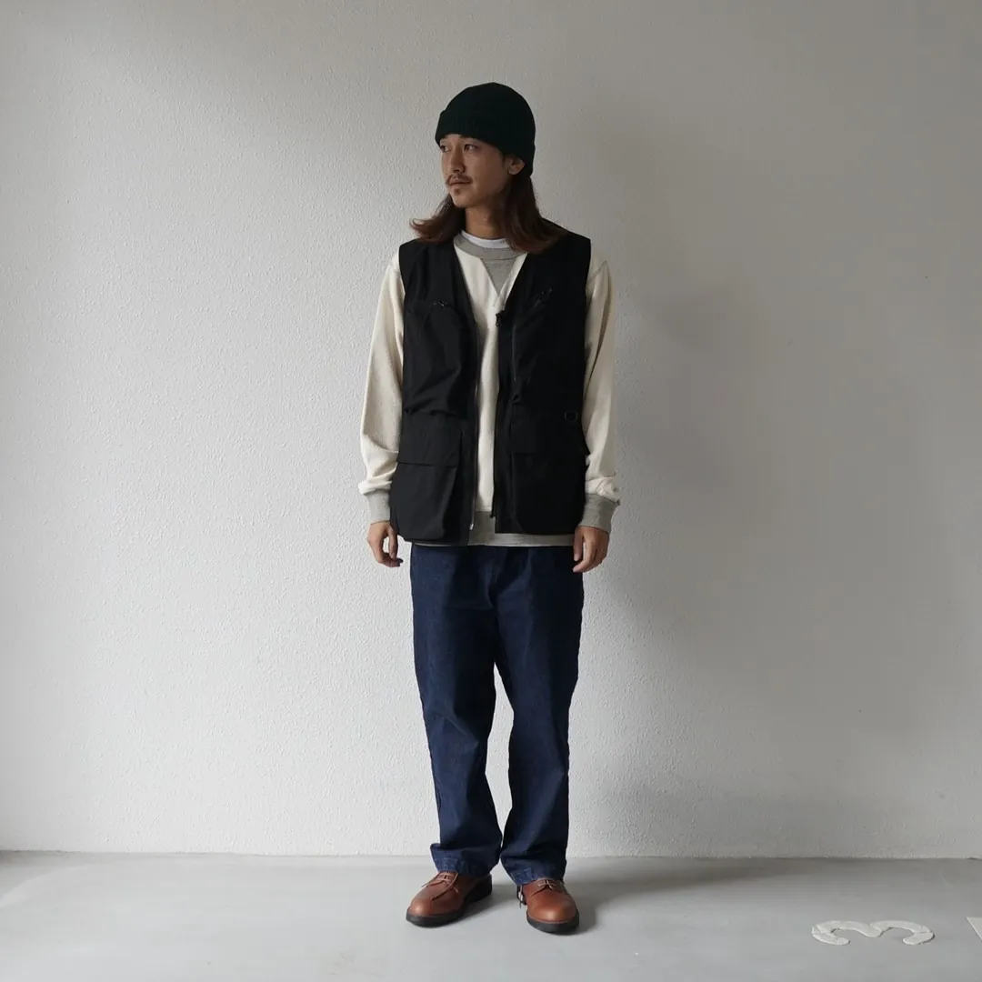 雰囲気の良いイージーデニムパンツ