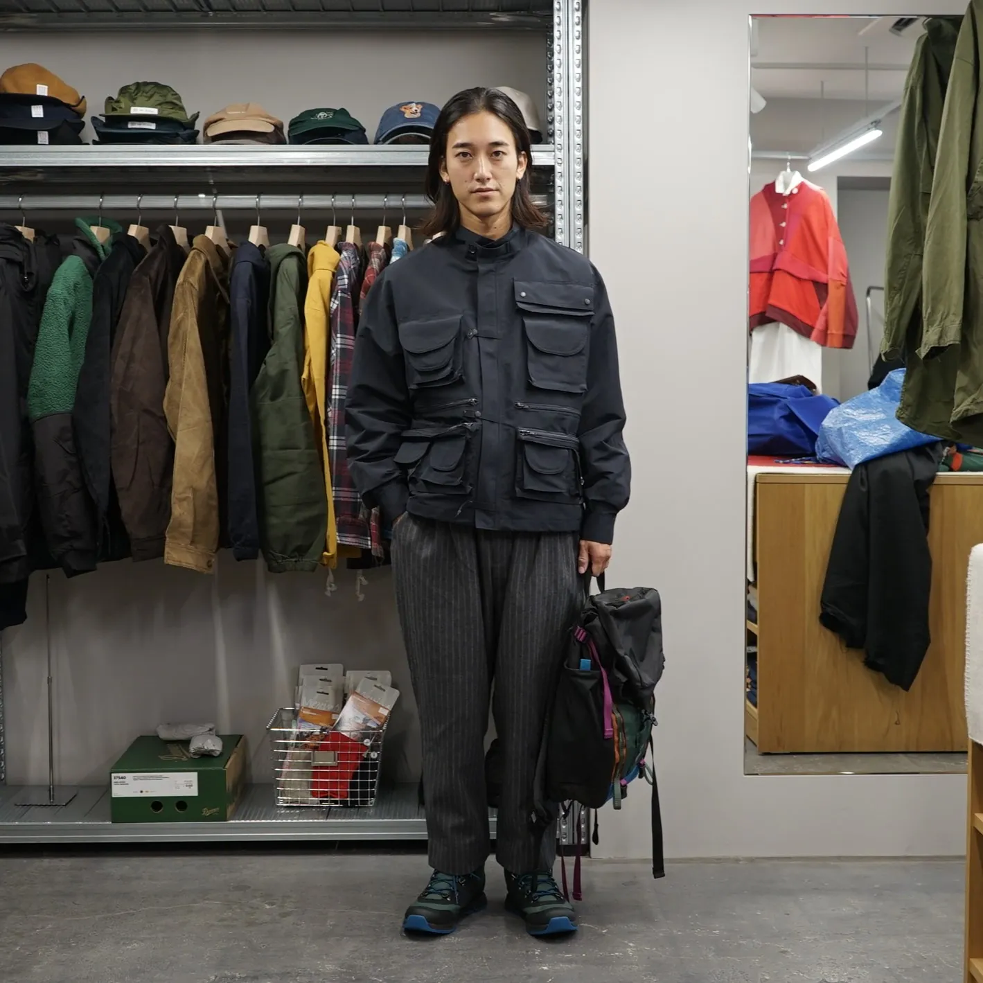 野鳥を撮るカメラマン風