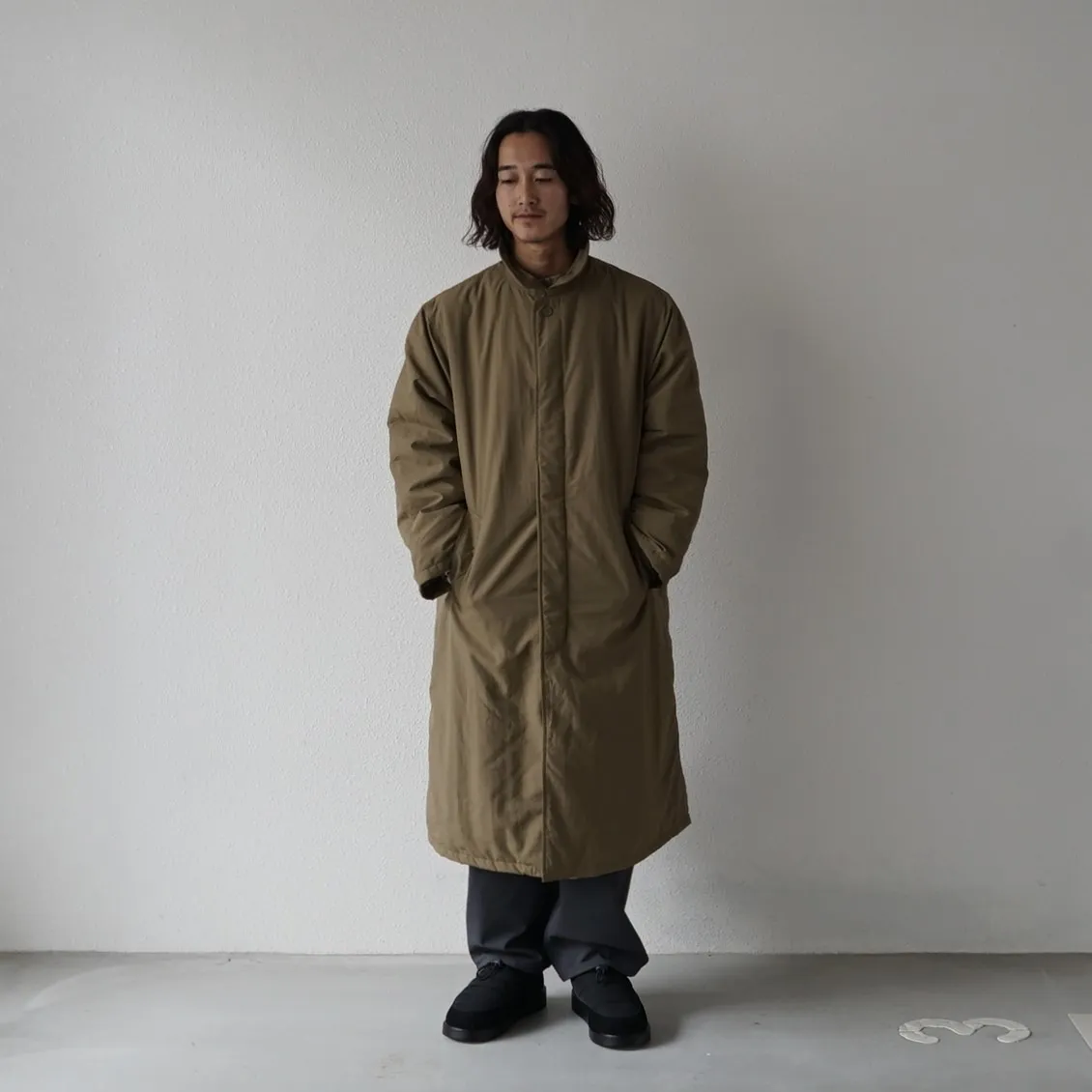 膝下ロングコートが今季は気分です(個人的に)