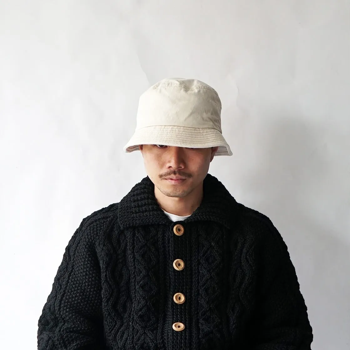 DECHO BUCKET HAT✔︎